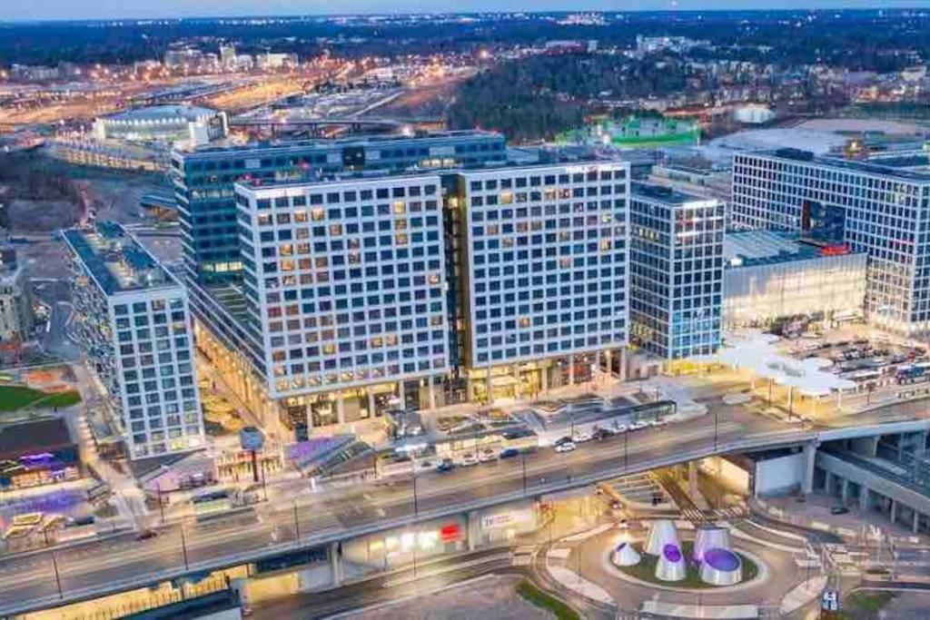 Brand New Modern Built-in Mall Of Tripla