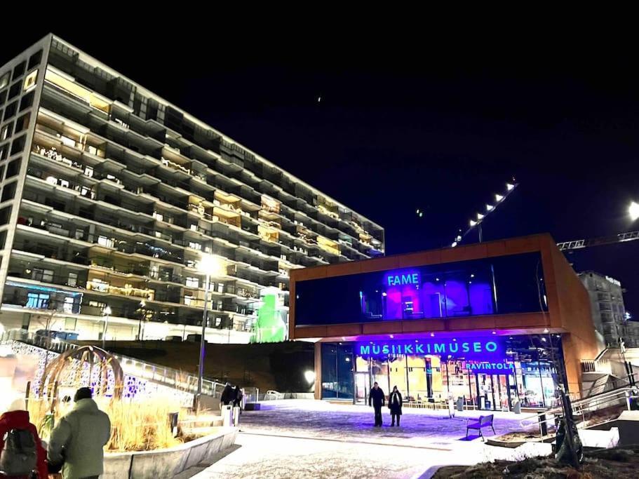 Apartment Brand New Modern Built-in Mall Of Tripla