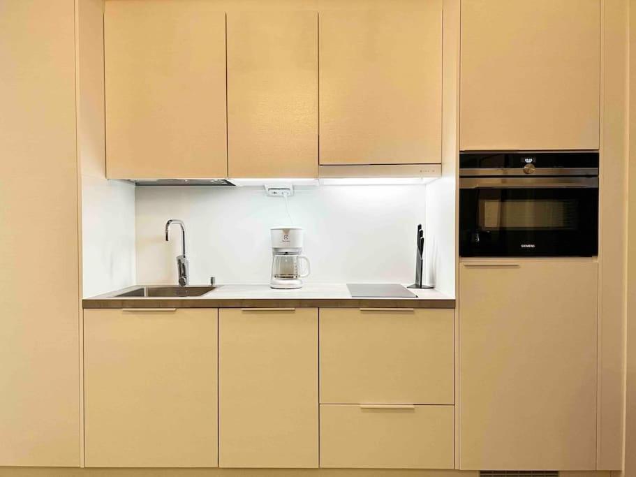 Brand New Modern Built-in Mall Of Tripla Appartement